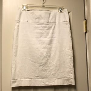 White pencil skirt